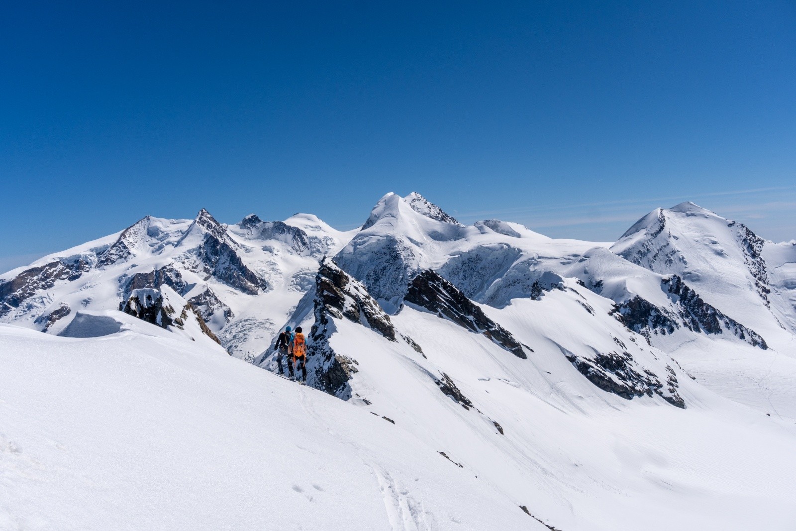 &nbsp;depuis les Breithorn, on voit le Castor