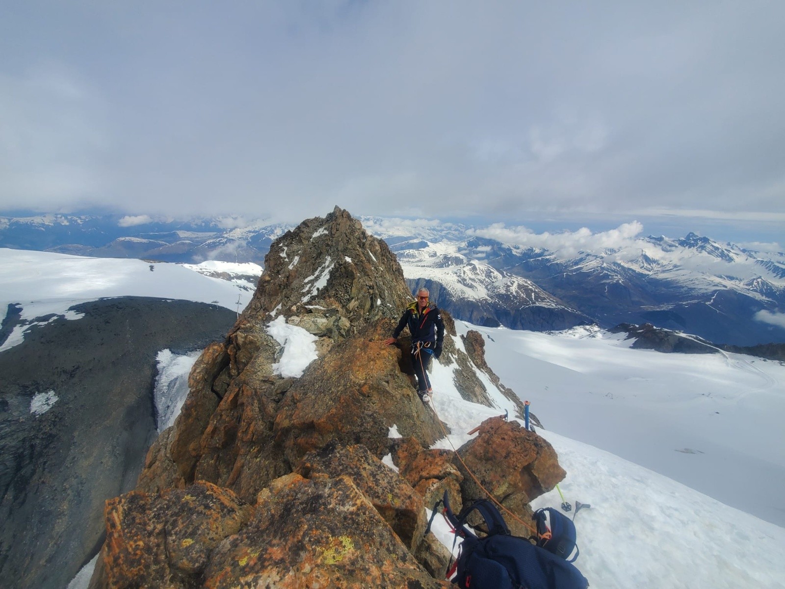 &nbsp;vue vers les Grandes Rousses