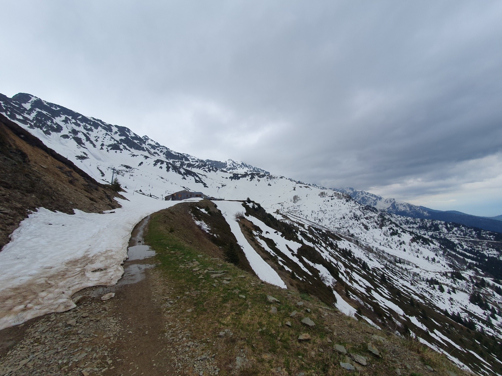 Oh le joli sentier herbeux !