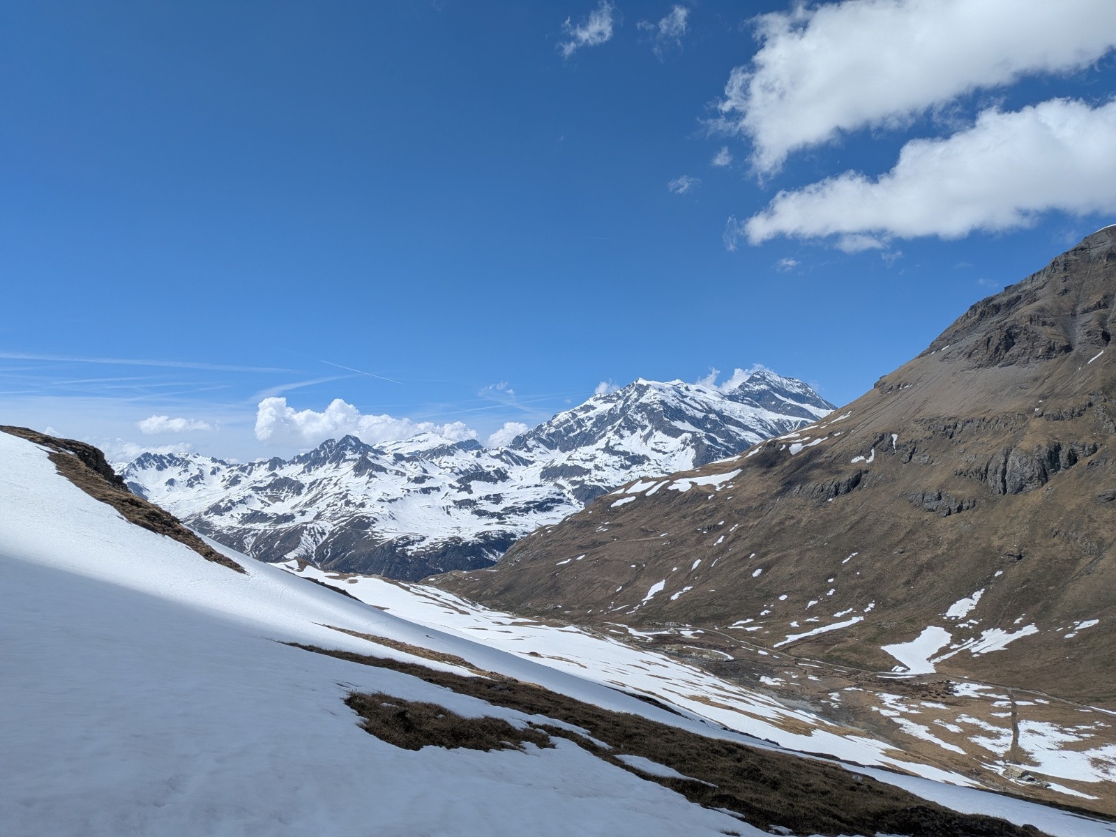 Descente presque jusqu'au parking sur font de Pourris