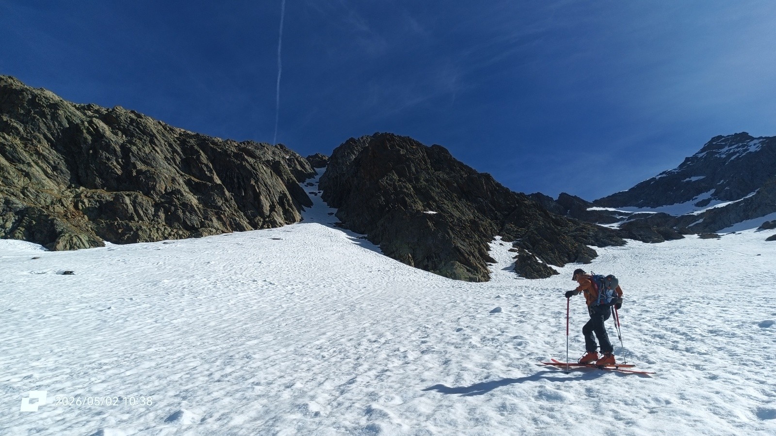 Replat sous le couloir, mais il est à l'ombre !! 