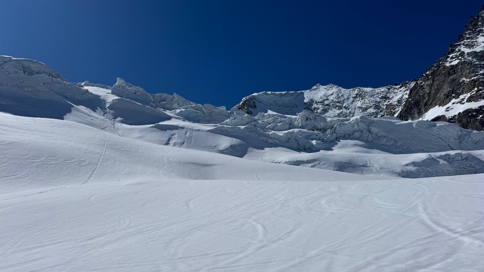 &nbsp;Glacier de moming