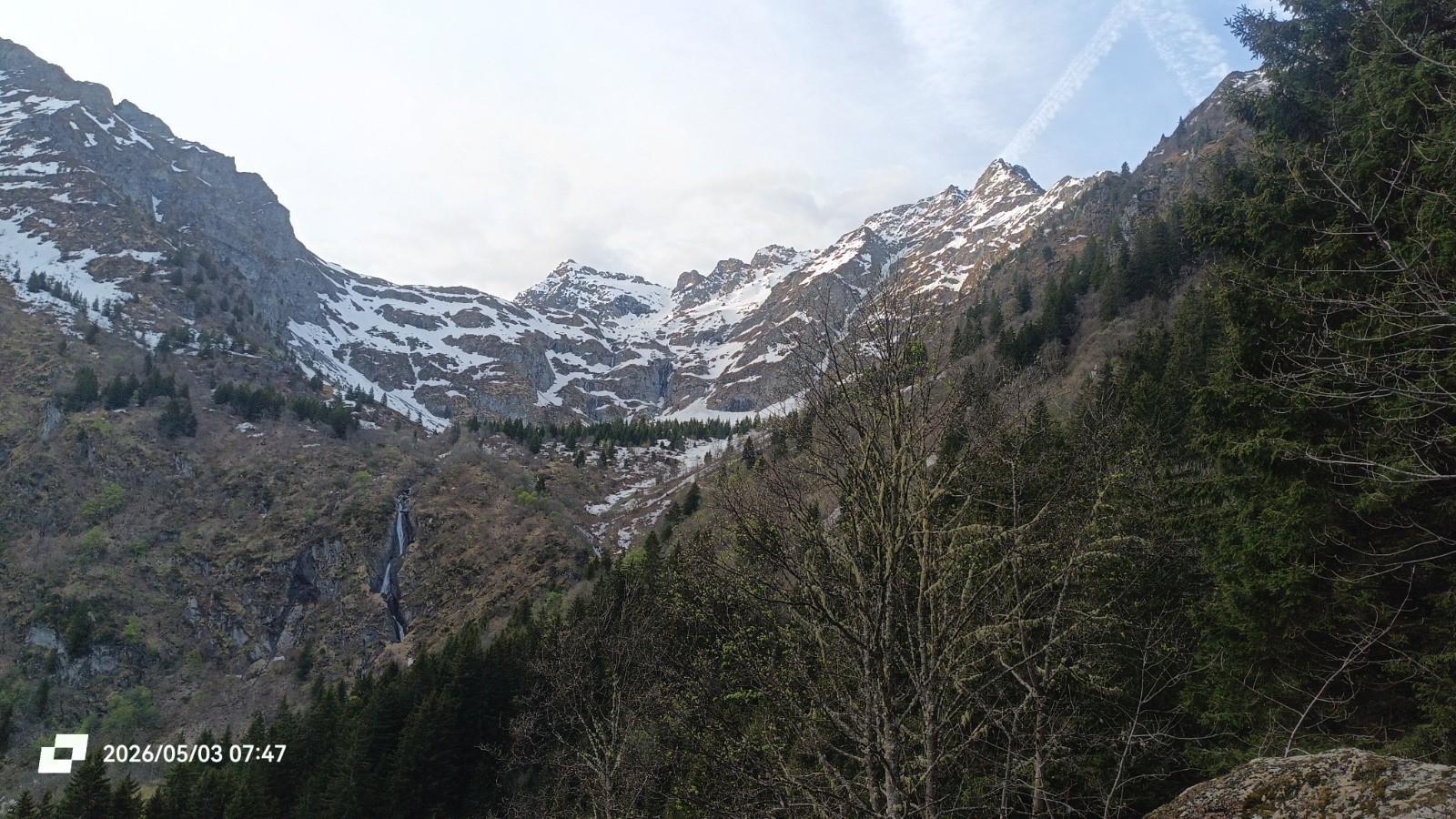 Le vallon se découvre 