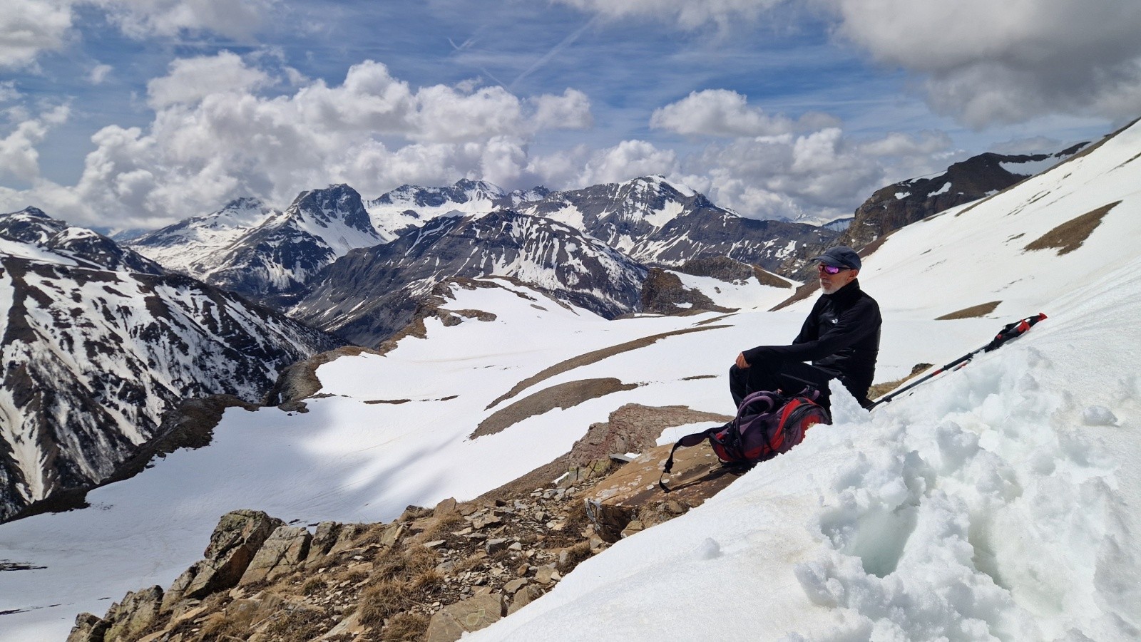 Pause au petit sommet a 2710m&nbsp;