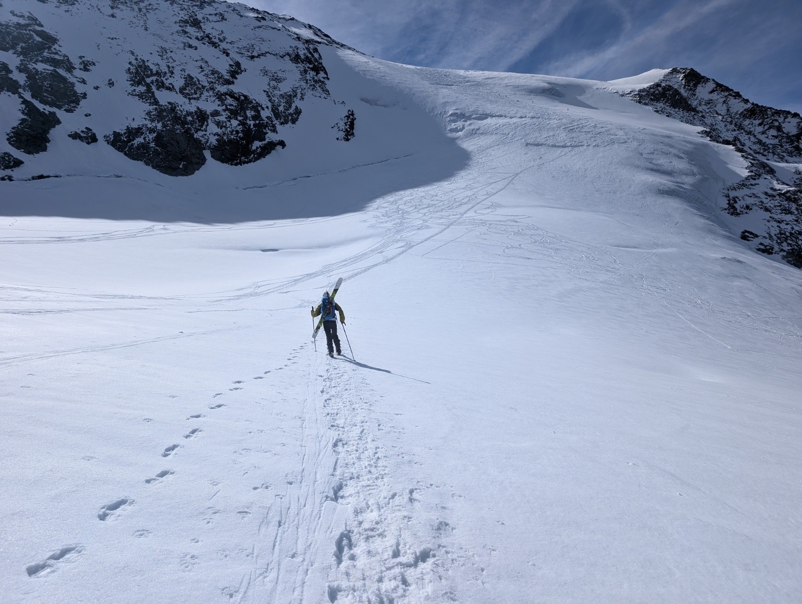 tibo en crampons sur le glacier du Geay