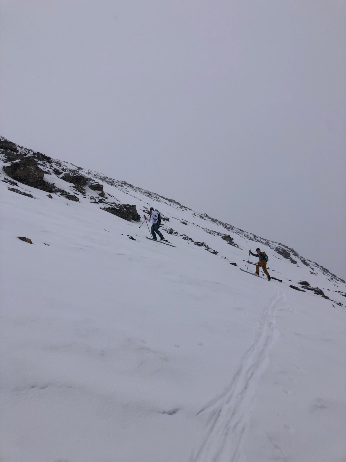 slalom géant entre les cailloux 