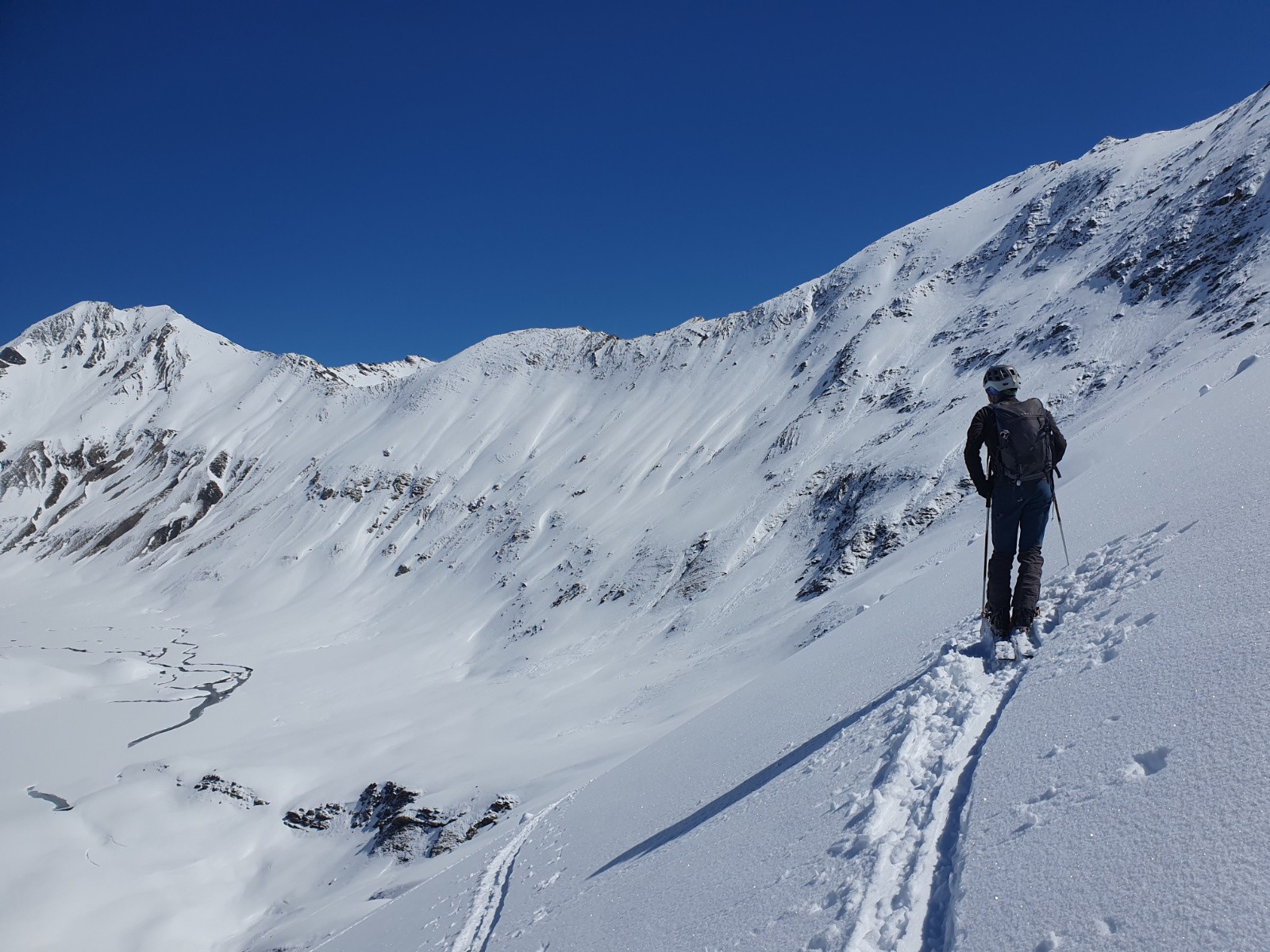 Skieur sachant réfléchir