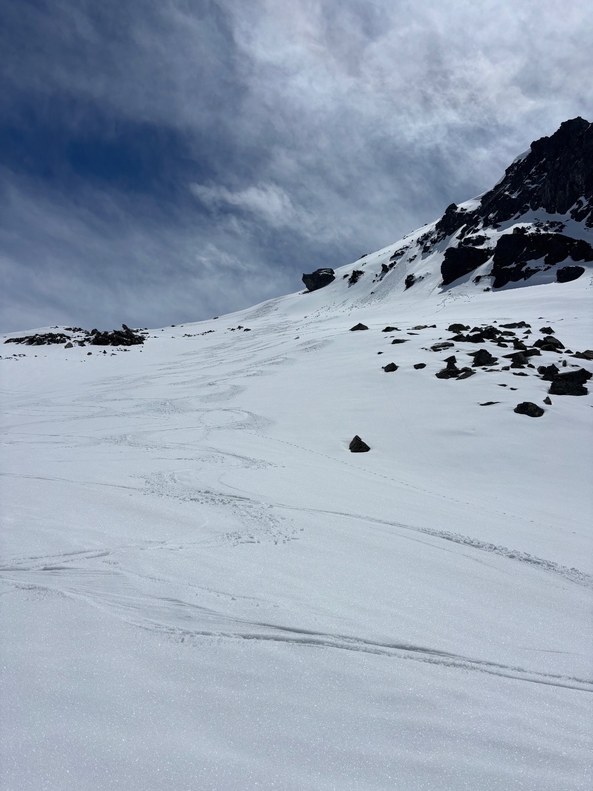 &nbsp;Sous le col direction lac de roche noire dans&nbsp;