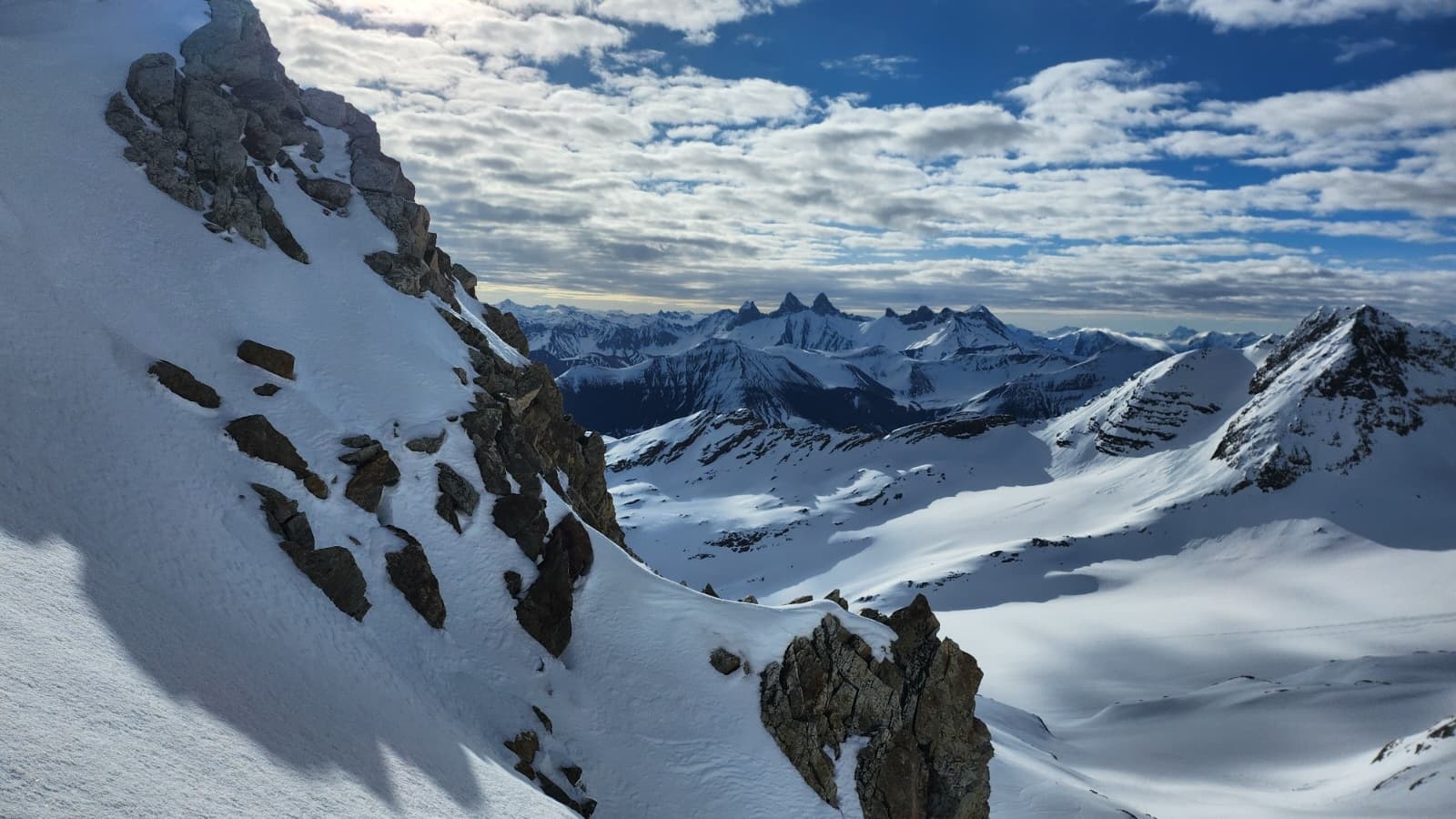 Vu depuis le bas de l'arrete qui mène aux Cimes de la Cochette&nbsp;&nbsp;