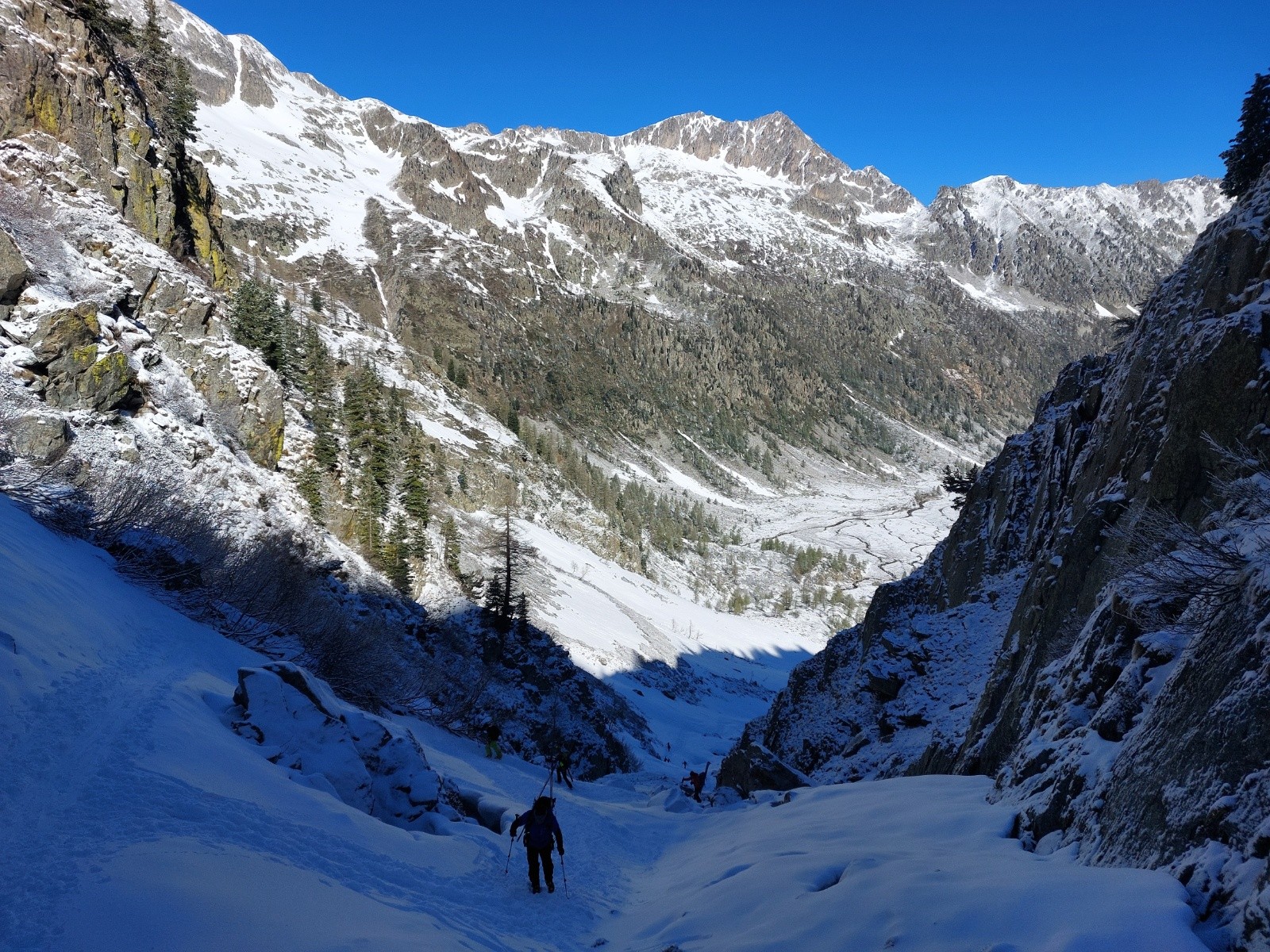 Dans le haut de la gorge