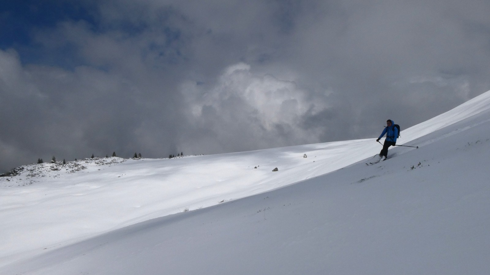 descente sur l'alpage&nbsp;