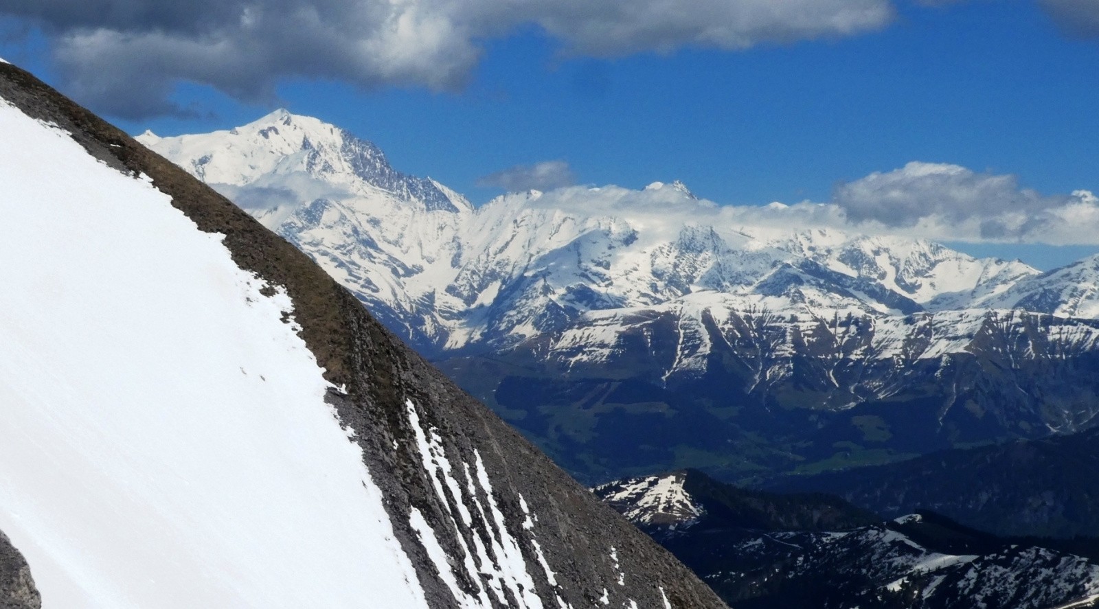 Du sommet,vue sur le Mt Blanc