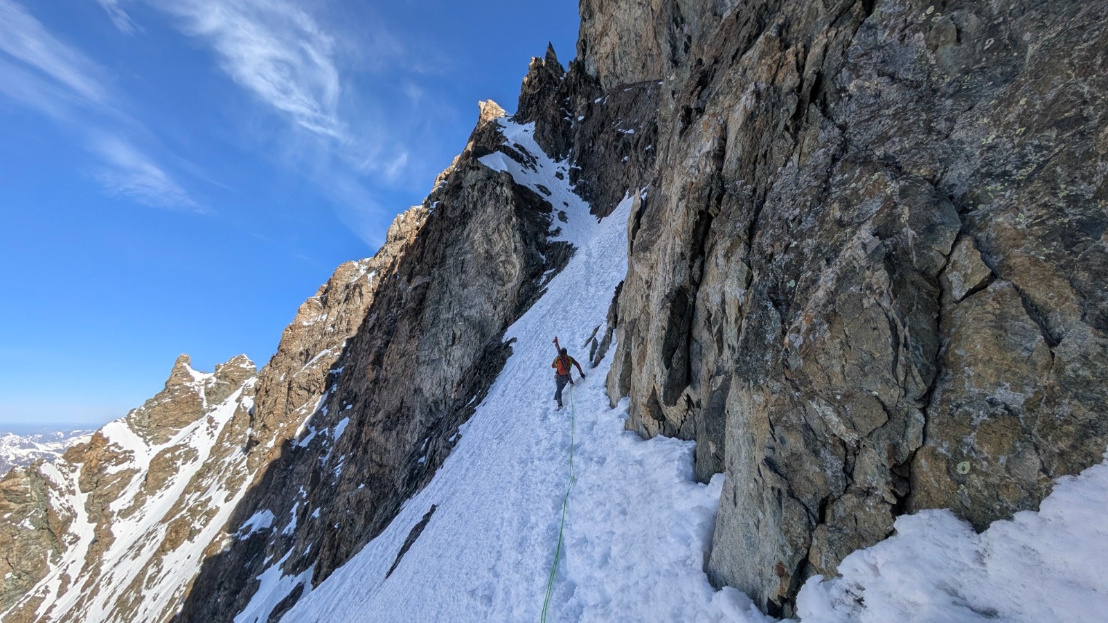 #6 Traversée ascendante vers la brèche Lory Traversée ascendante vers la brèche Lory