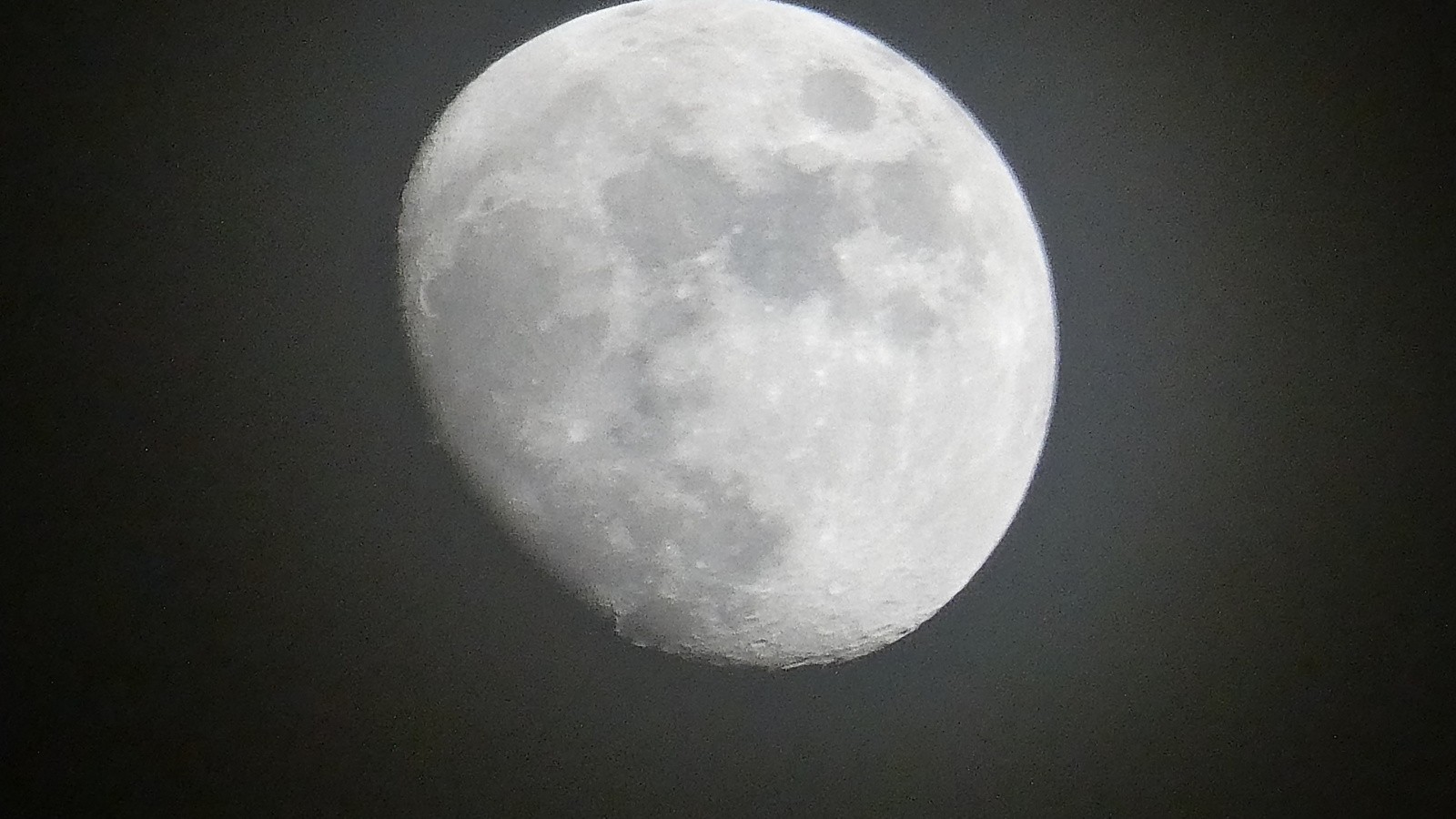 #16 Lune gibbeuse Lune gibbeuse