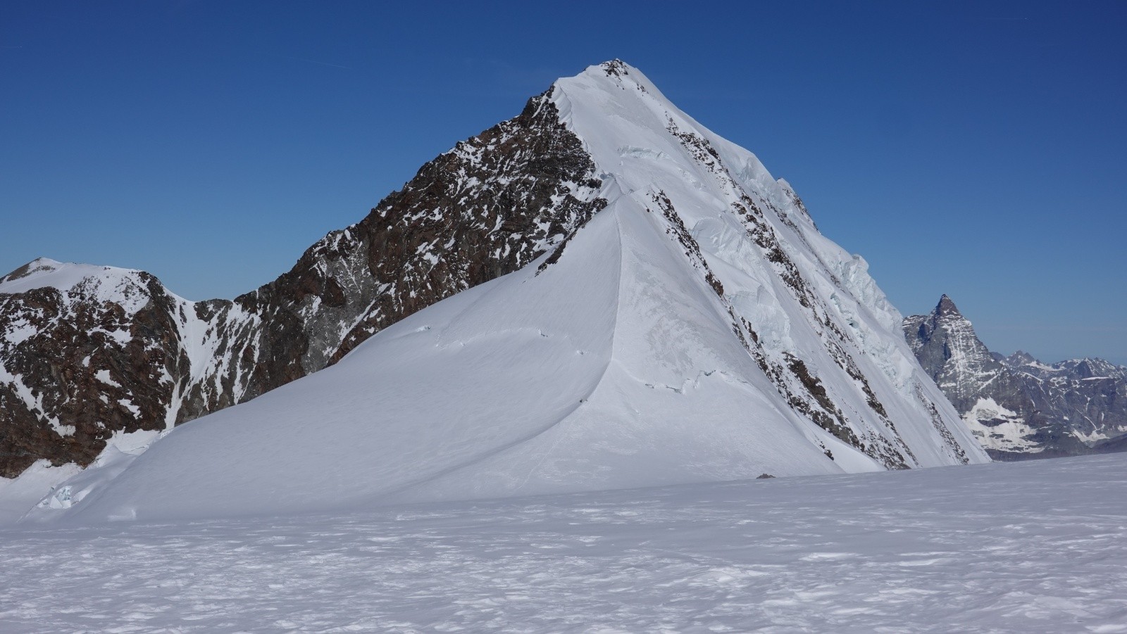 #23 Le Lyskamm depuis le Colle del Lys Le Lyskamm depuis le Colle del Lys