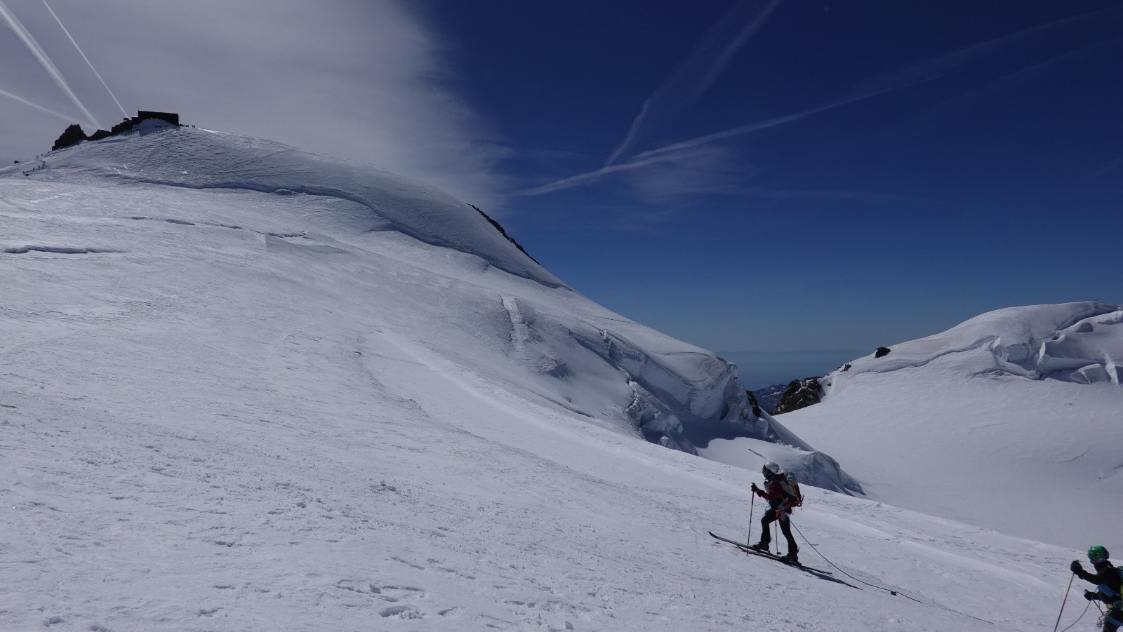 #27 En arrivant sous la Punta Gnifetti toujours avec du vent En arrivant sous la Punta Gnifetti toujours avec du vent