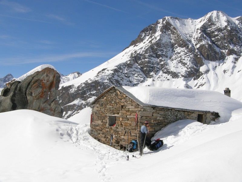 cabane de Rubren (2450m) : un refuge à ne pas négliger,bien situé et accuillant.