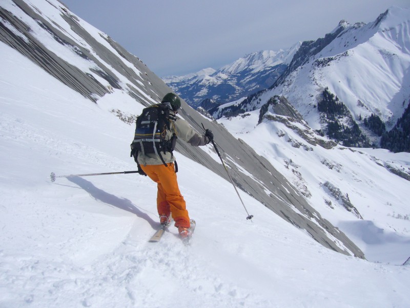 Mont de la Coche : La descente entre Tré le Molard et Mont de la Coche,il vaut mieux savoir qu'il y a des dalles pas loin
