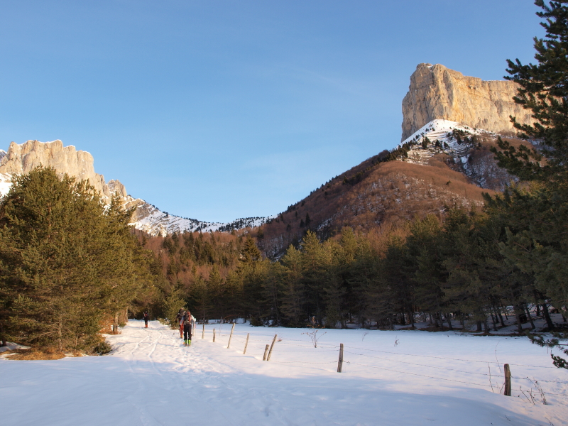 Départ : le soleil est déjà bien présent