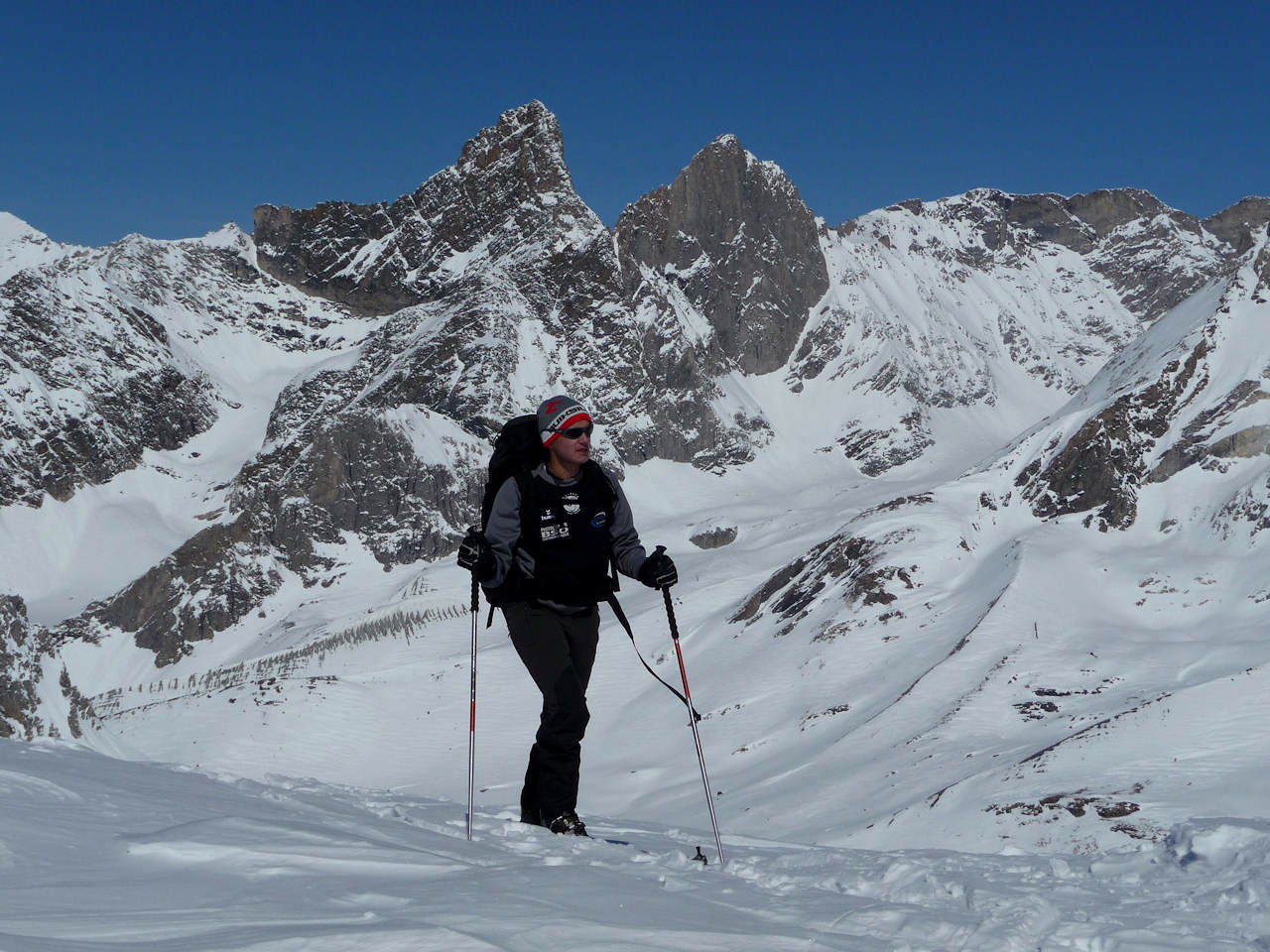 Devant la Pointe de la Glière : Pierrick découvre les paysages de Vanoise