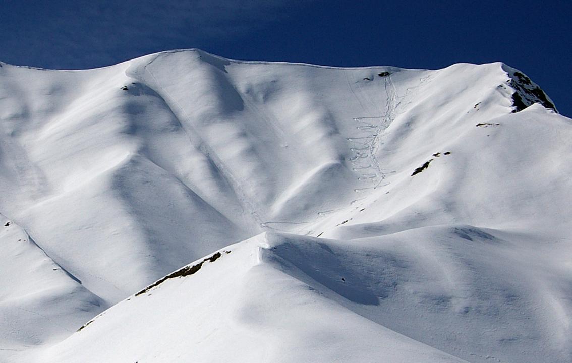 Sommet 2569 tracé : Le ski de montagne... un sport vraiment ludique et esthétique