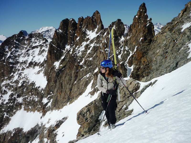 Flambeau des Ecrins : Arrivée sur la bosse 3372m.