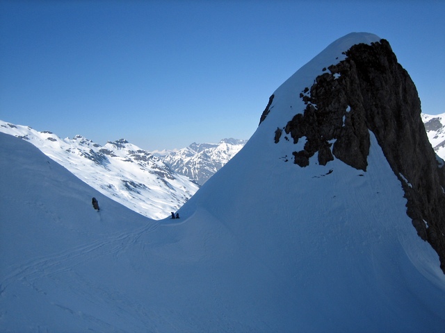 #4 Borne de Tuquerouye : On prend pieds dans le couloir de Tuquerouye Borne de Tuquerouye : On prend pieds dans le couloir de Tuquerouye