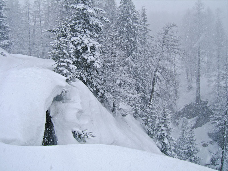 Escuzier : C'est beau la neige!