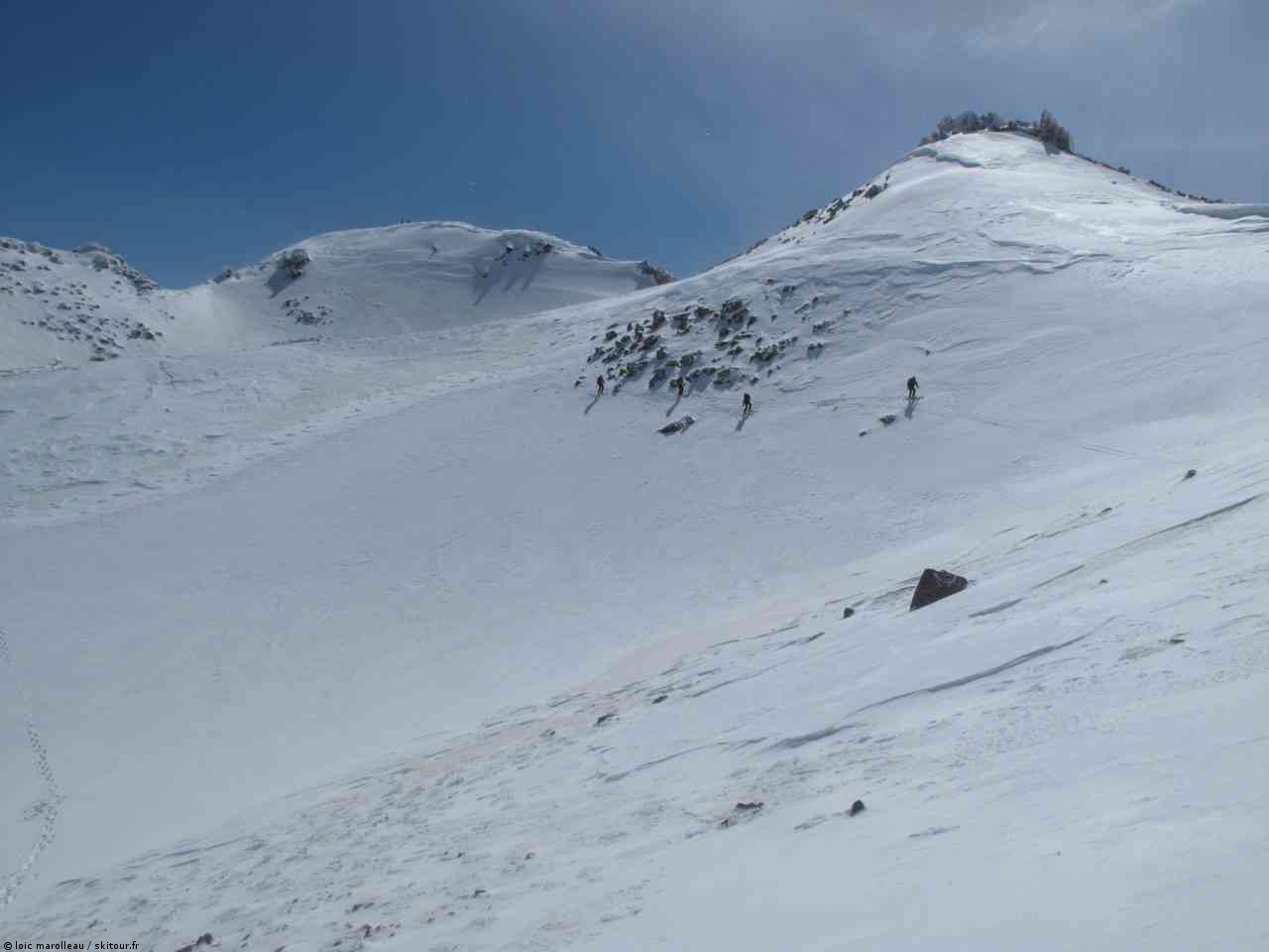 Mont Hasan : Le deuxieme sommet au fond à gauche