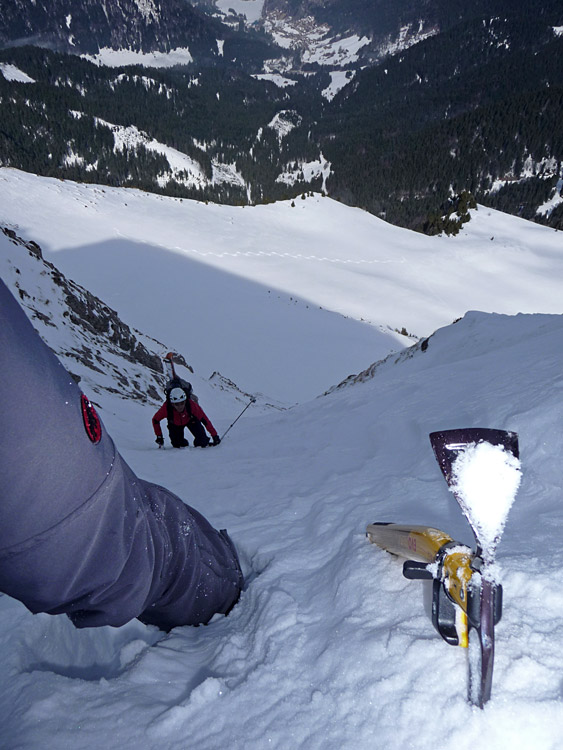 Pte de Haute Béné : Dans le petit couloir, qui malheureusement ne passe pas à la descente faute de neige dans sa partie supérieure.