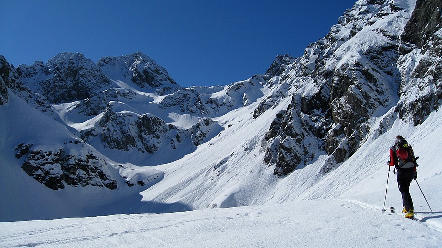 Col de la Mine de Fer : et Pic de la Pierre en vue