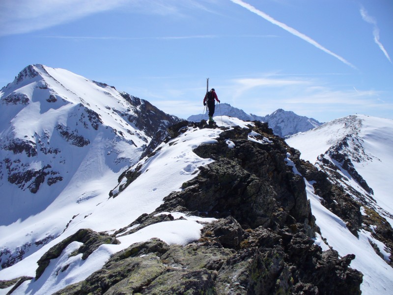 Crête de Berche Noire : En direction du Neyrard