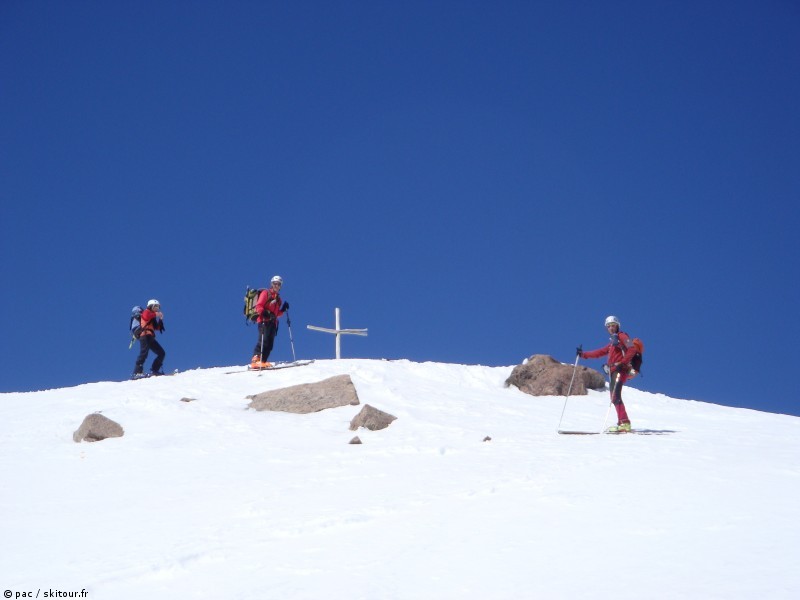 le cinto : départ du sommet