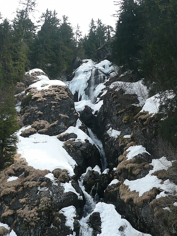 Cascade de l'Oursière : La cascade.