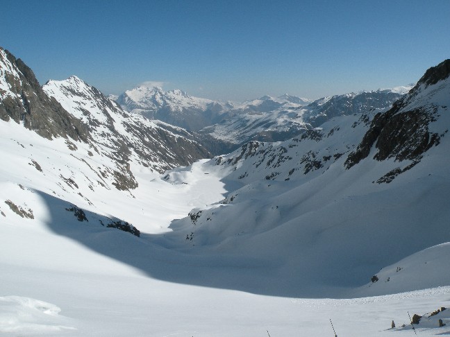 le lac : le lac de la muzelle vu du col