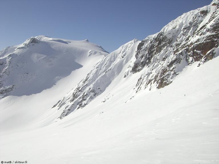 Jour 6 - Traversee : pour rejoindre les pentes du col du glacier de Rossa