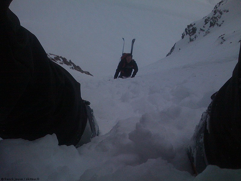 Couloir : C'est bon président, ça suit derrière?