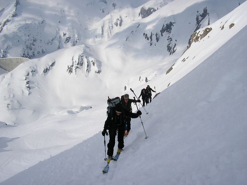 Dans le raide : Bonne neige