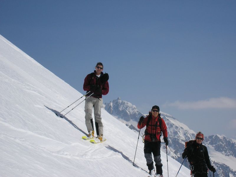 Descente du Hegelhorn : Neige transfo à point... Au fond le Pizzo Rotondo
