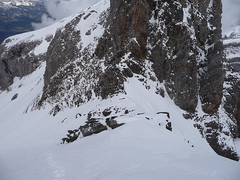 xavier au col (sommet du couloir) et mon surf