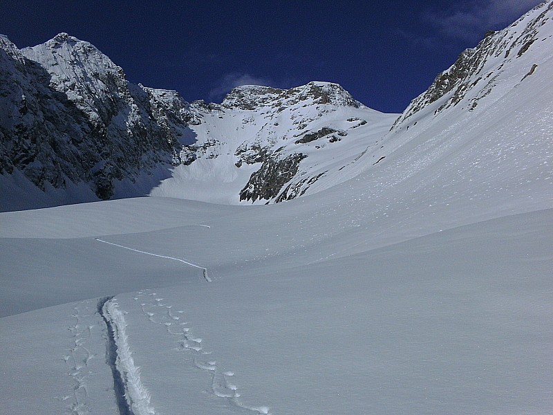 Glacier du Chardon : Platitudes du Chardon... Mais où sont-ils ? Ca trace vite devant !