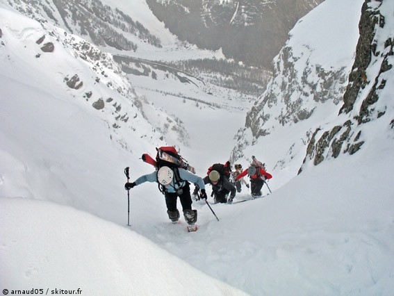 Petit Davin : Tous groupés au sommet