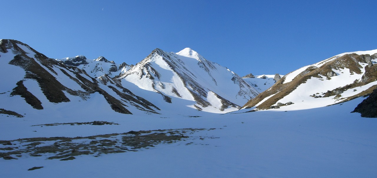 Val de Courre : Départ sous un ciel limpide.