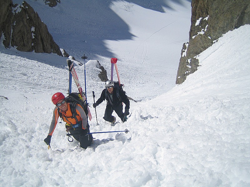 Flambeau des Ecrins : début du couloir S : ça enfonce....