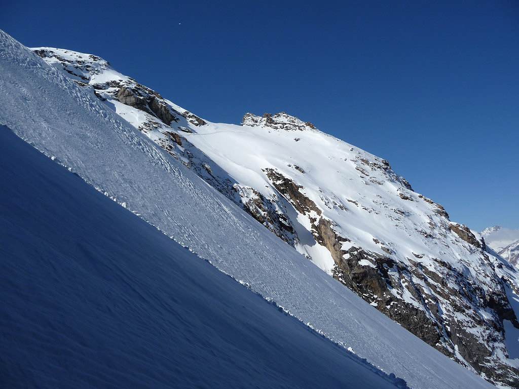 Couloir 'Faroux' : La pente se redresse