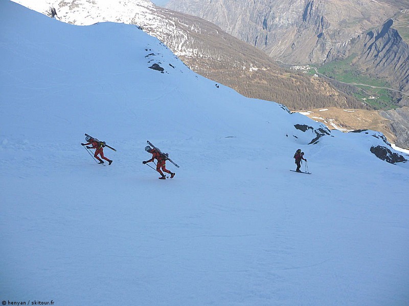 Stéphane C. et Lionnel B. : Les recordmen de la montée la Grave-Meije orientale flashés à 1674 m/h de moyenne sur 2400 m de dénivellé.