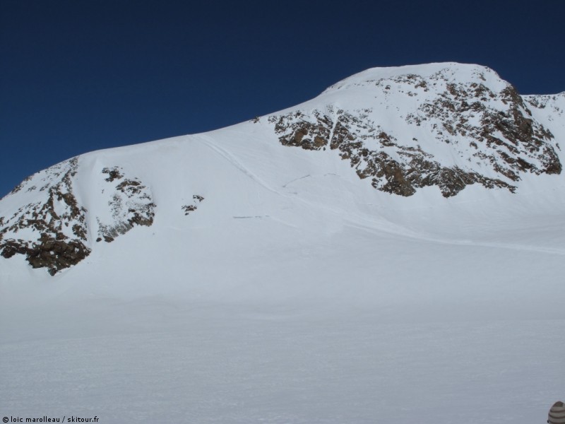 Le Nez du Lyskamm : La trace de descente du passo del Naso