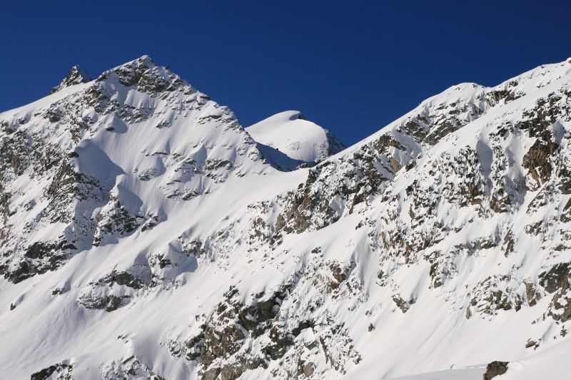 Piz Boval à gauche : et Morteratsch en arrière plan