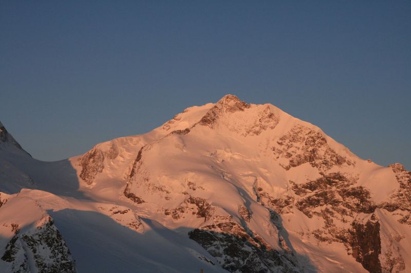 Piz Bernina : Plutôt réservé aux alpinistes. On n'optera pas pour ce sommet