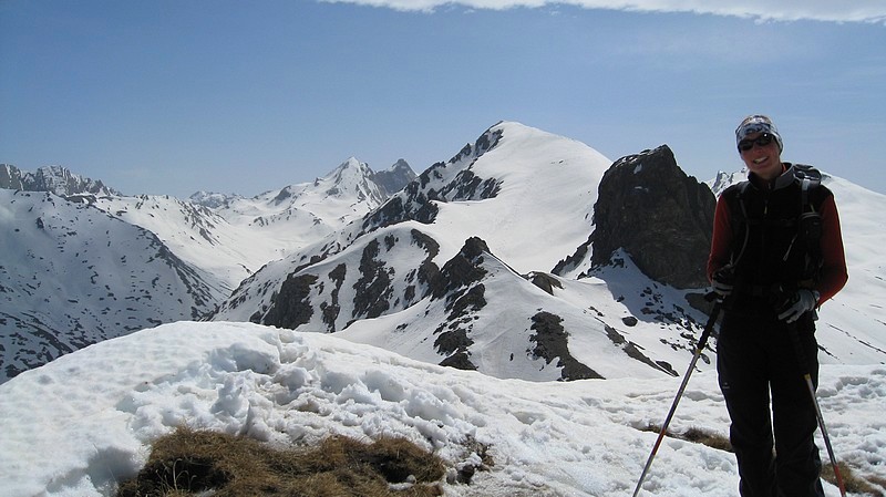 Anne-Cé devant Sagnes Longues : et Pain de Sucre
